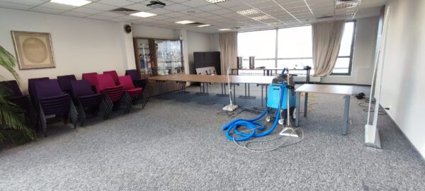 Czyste biuro w Warszawie