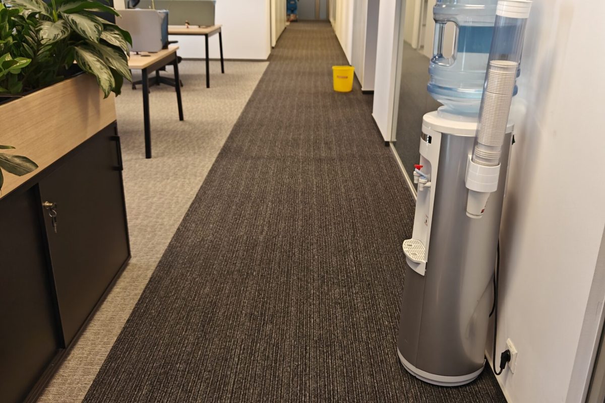 sprzatanie-wykladziny-biurowej-warszawa